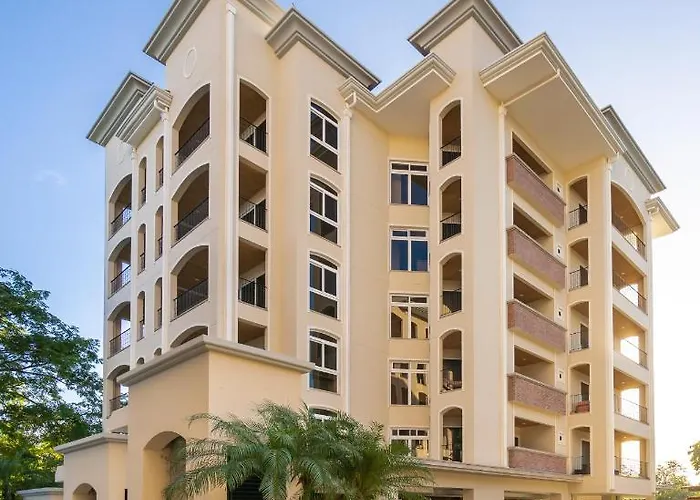 Peninsula 27 Aparthotel